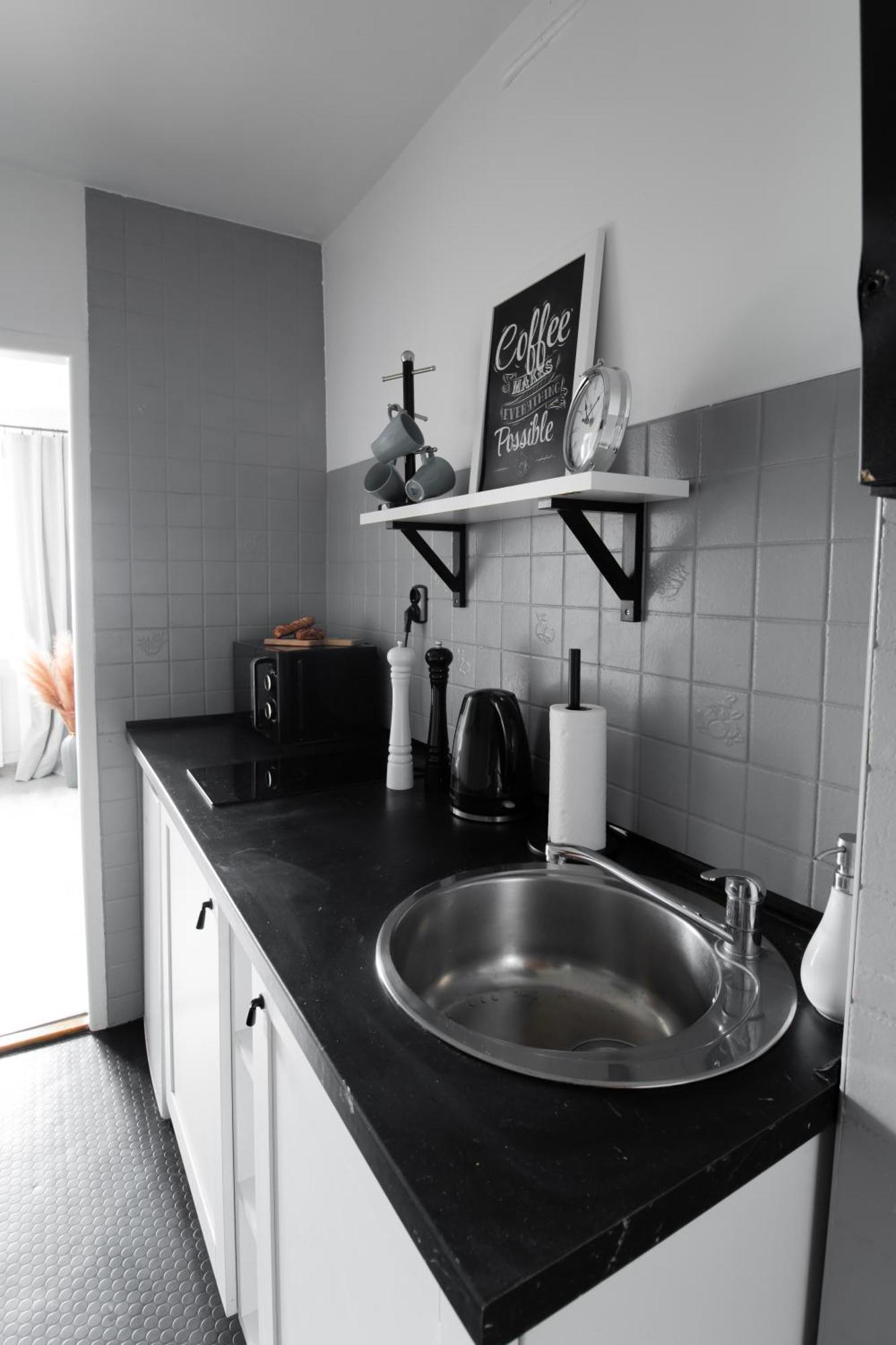 ורשה Piotrapartments - Daleka Cozy Train&Airport Apartment מראה חיצוני תמונה