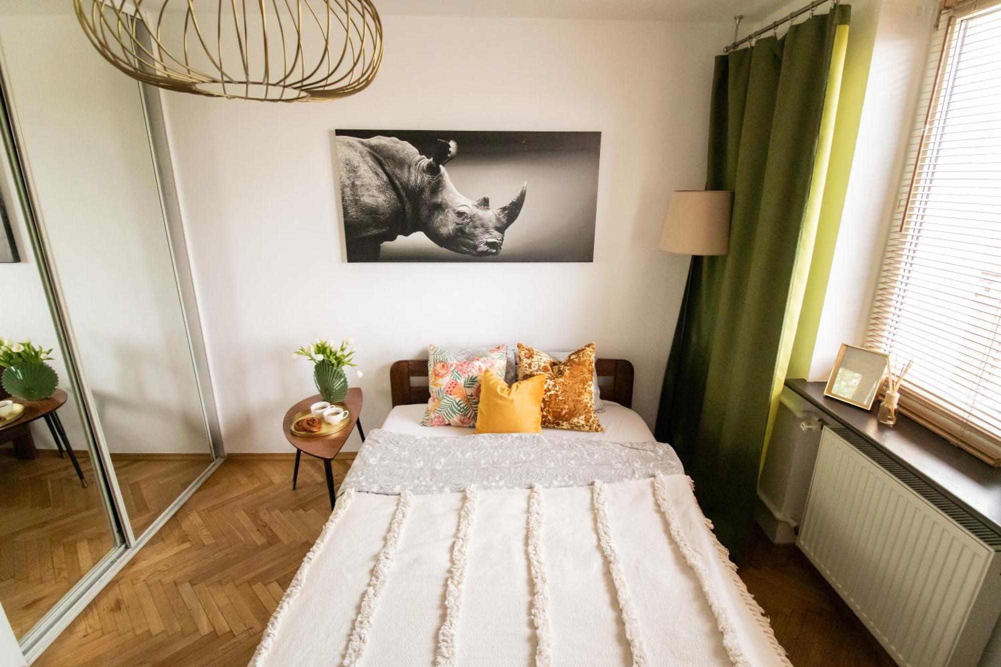 ורשה Piotrapartments - Daleka Cozy Train&Airport Apartment מראה חיצוני תמונה